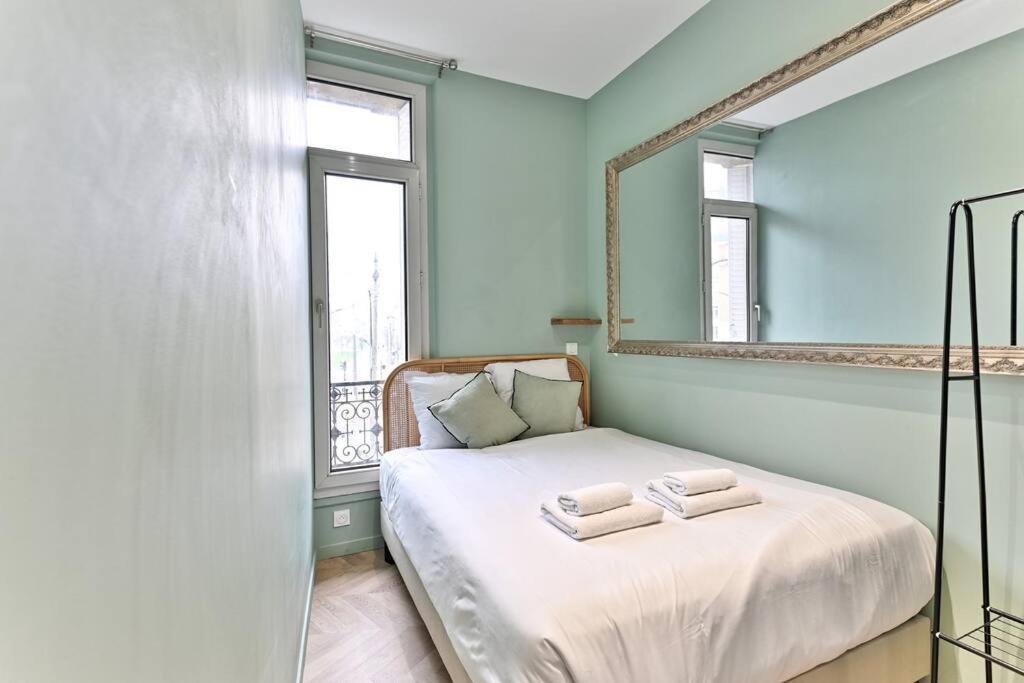 Appartement Proche Parc Monceau - III Paris Exterior foto